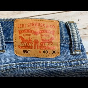 Levi’s 550 40x29 relaxed fit men jeans taper leg tag 40x30 light wash 5004